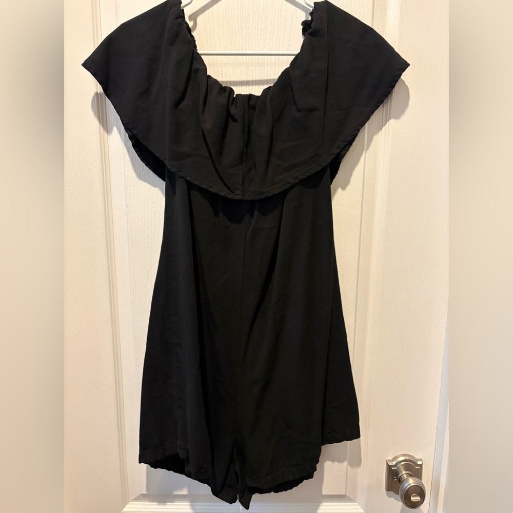 Zara Black Off-Shoulder Romper - Picture 2 of 3
